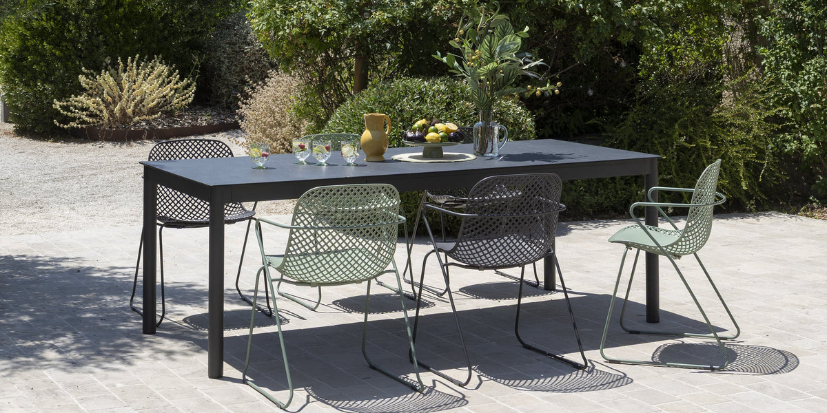 Pieds de tables fixes