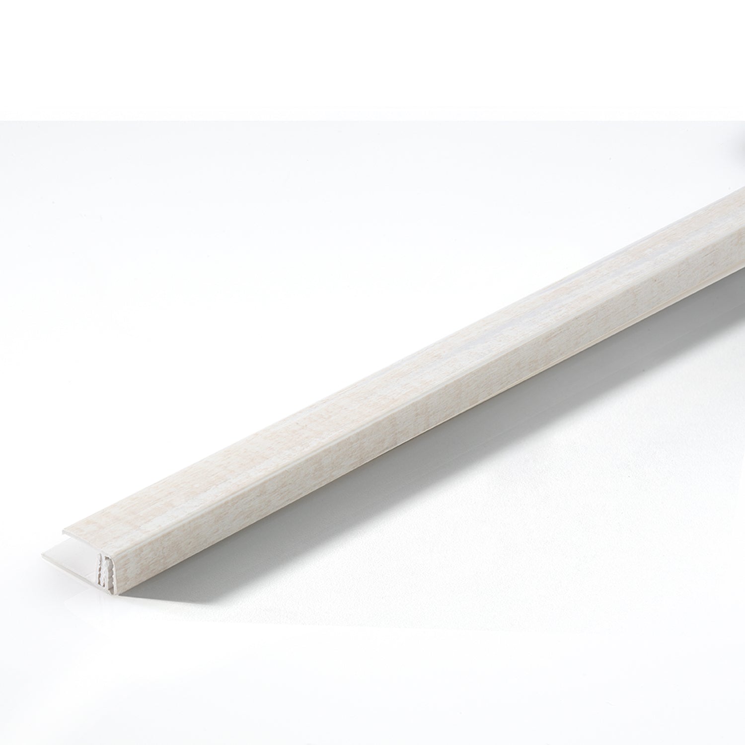 Clip-on end PVC finishing profile